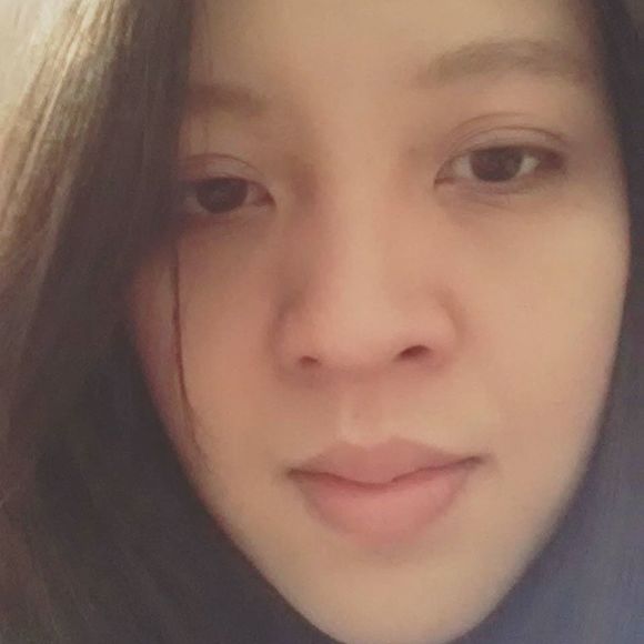 Meet your Posher, Erica - Picture 1 of 1